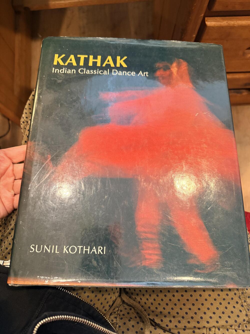 Kathak Indian Classical Dance Art Sunil Kothari Sain Publications HC Blue 1989